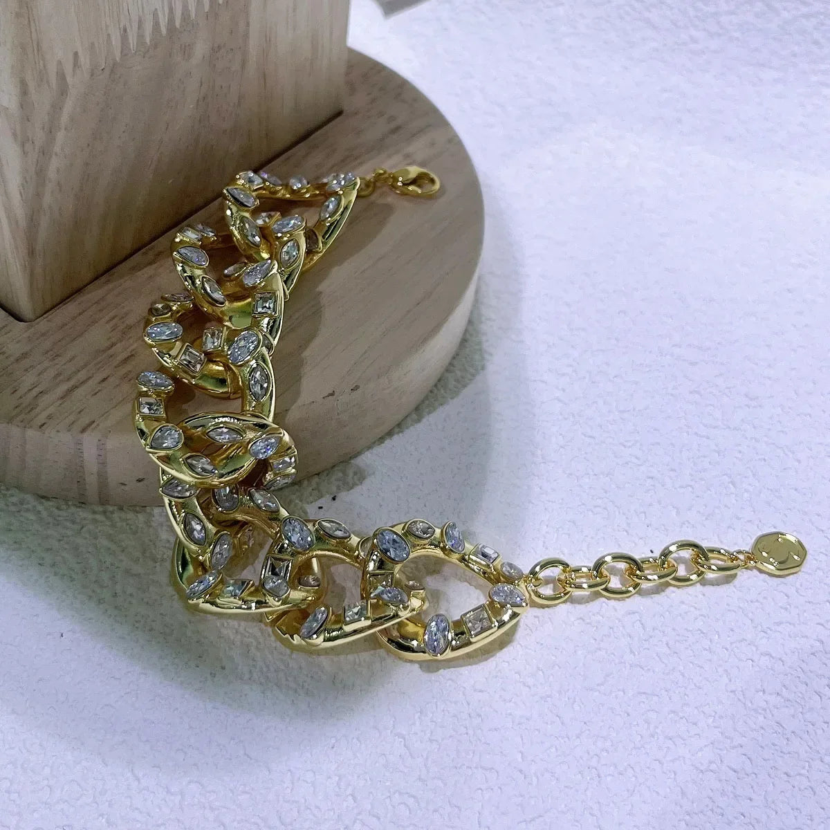 Luxury Crystal Jewelry Set – Elegant Charm Collection for Women