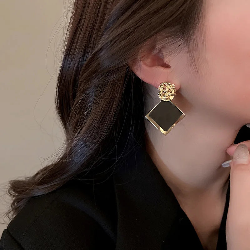 Metal Sequin Drop Earrings for Women – Sparkling Rhinestone Elegance