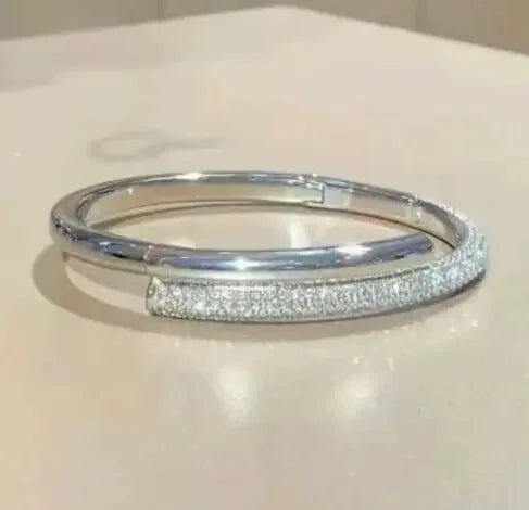 Luxury Crystal Jewelry Set – Elegant Charm Collection for Women